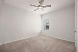 11624 Whirlaway Dr, Willis, TX 77318 - Photo 5