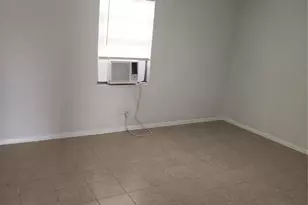 14033 Garber Ln, Houston, TX 77015 - Photo 11