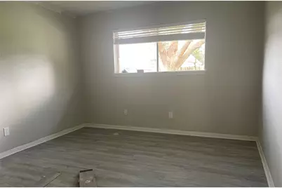 1811 Hanbury Court, Sugar Land, TX 77498 - Photo 11
