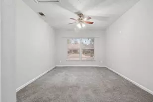519 Oldcastle St, Houston, TX 77013 - Photo 19