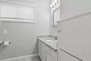 519 Oldcastle St, Houston, TX 77013 - Photo 17
