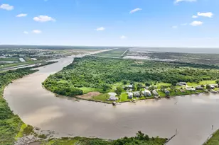 779 Cr 257, Matagorda, TX 77457 - Photo 7