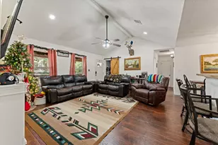 627 Dove Creek Dr, Coldspring, TX 77331 - Photo 7