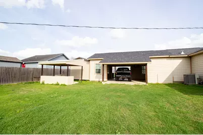 1245 4th St, Hempstead, TX 77445 - Photo 23