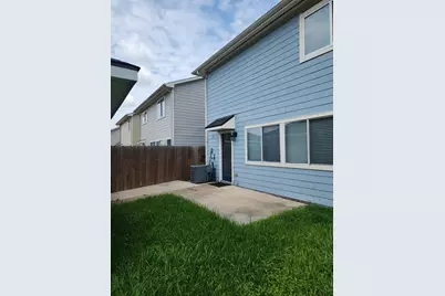 11929 Sanspereil Drive, Houston, TX 77047 - Photo 11