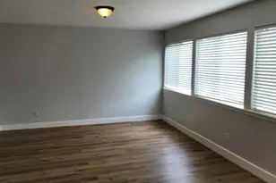 11929 Sanspereil Dr, Houston, TX 77047 - Photo 9