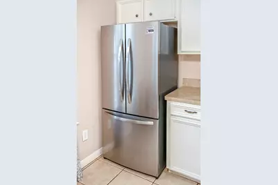 817 S 1st Street, La Porte, TX 77571 - Photo 13