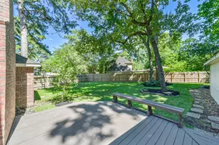 3910 Misty Gardens Ct, Kingwood, TX 77339 - Photo 13