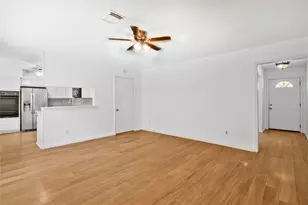 2005 S Savanna Ct S, League City, TX 77573 - Photo 13