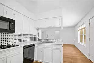 2005 S Savanna Ct S, League City, TX 77573 - Photo 17