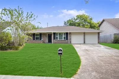 2005 S Savanna Court S, League City, TX 77573 - Photo 1