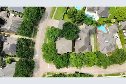 7130 Glenwood Drive, Sugar Land, TX 77479 - Photo 21