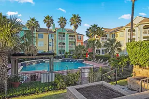 7000 Seawall Blvd, Galveston, TX 77551 - Photo 25