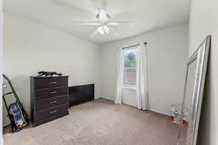 8703 Summerset Meadow Ct, Houston, TX 77075 - Photo 23