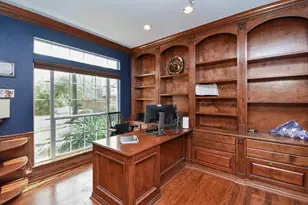 5619 Seclusion Dr, Houston, TX 77049 - Photo 3