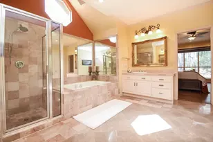 5619 Seclusion Dr, Houston, TX 77049 - Photo 15