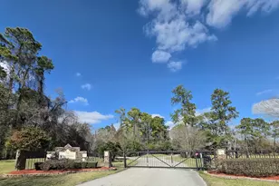 5619 Seclusion Dr, Houston, TX 77049 - Photo 27