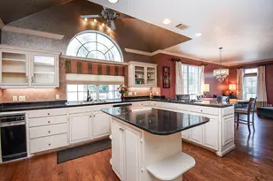 5619 Seclusion Dr, Houston, TX 77049 - Photo 7