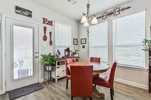 356 Selah Ct, Alvin, TX 77511 - Photo 19