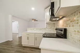 61 Hicks Loop W, Cleveland, TX 77328 - Photo 13