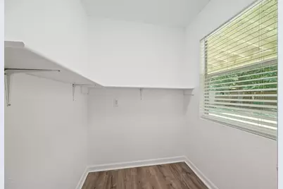 61 Hicks Loop W, Cleveland, TX 77328 - Photo 19
