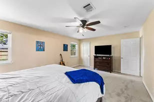 425 S Brownell St, La Porte, TX 77571 - Photo 15