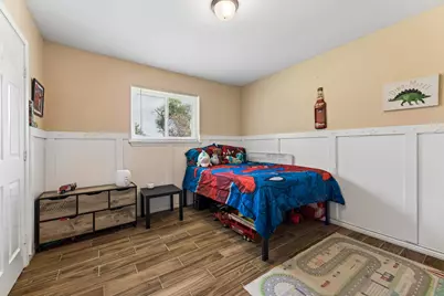 425 S Brownell Street, La Porte, TX 77571 - Photo 17