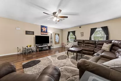 425 S Brownell Street, La Porte, TX 77571 - Photo 7