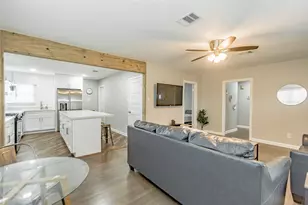 1102 45th St, Galveston, TX 77550 - Photo 11