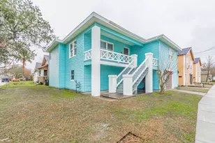 1102 45th St, Galveston, TX 77550 - Photo 35