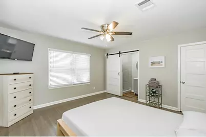1102 45th Street, Galveston, TX 77550 - Photo 21