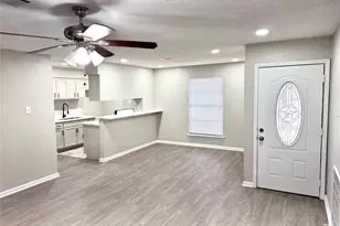 10206 Buena Park Dr, Houston, TX 77089 - Photo 3