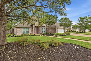 401 Sapphire Dr, College Station, TX 77845 - Photo 19