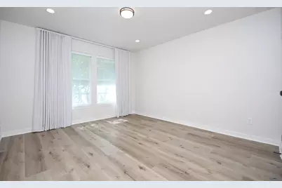 2906 Pecan Ridge Drive, Sugar Land, TX 77479 - Photo 15