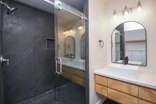 2906 Pecan Ridge Dr, Sugar Land, TX 77479 - Photo 13