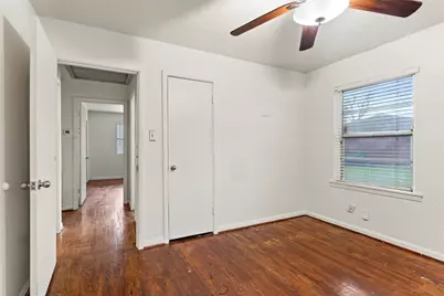 1737 S Park Drive, Alvin, TX 77511 - Photo 13