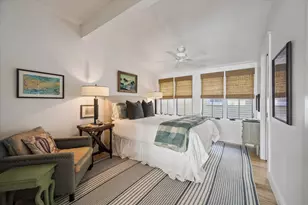 2653 E Seaside Dr, Galveston, TX 77550 - Photo 33