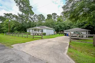 24765 Friar Tuck Dr, Hockley, TX 77447 - Photo 5