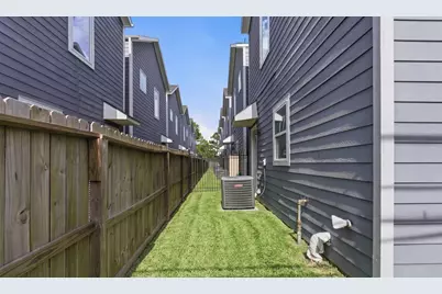 2527 Hollister Street, Houston, TX 77080 - Photo 21