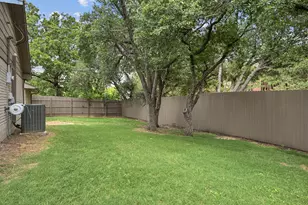 2504 Broadmoor Dr, Bryan, TX 77802 - Photo 27