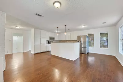 2504 Broadmoor Drive, Bryan, TX 77802 - Photo 5