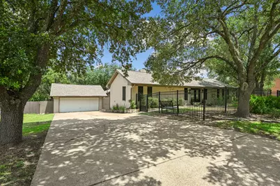 2504 Broadmoor Drive, Bryan, TX 77802 - Photo 21