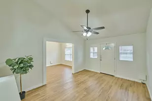 31 Harbour Row Dr, Coldspring, TX 77331 - Photo 11