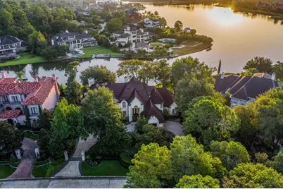 35 W Isle Place, The Woodlands, TX 77381 - Photo 9
