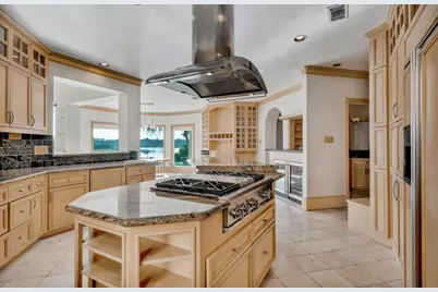 35 W Isle Place, The Woodlands, TX 77381 - Photo 23