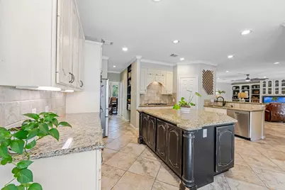 13303 Lost Creek Road, Tomball, TX 77375 - Photo 17