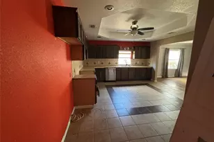 1202 Pine Ave, Orange, TX 77630 - Photo 11