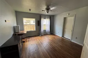 1202 Pine Ave, Orange, TX 77630 - Photo 5