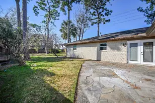 6555 Grovewood Ln, Houston, TX 77008 - Photo 19