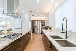 502 Lee Shore Ln, Houston, TX 77079 - Photo 11